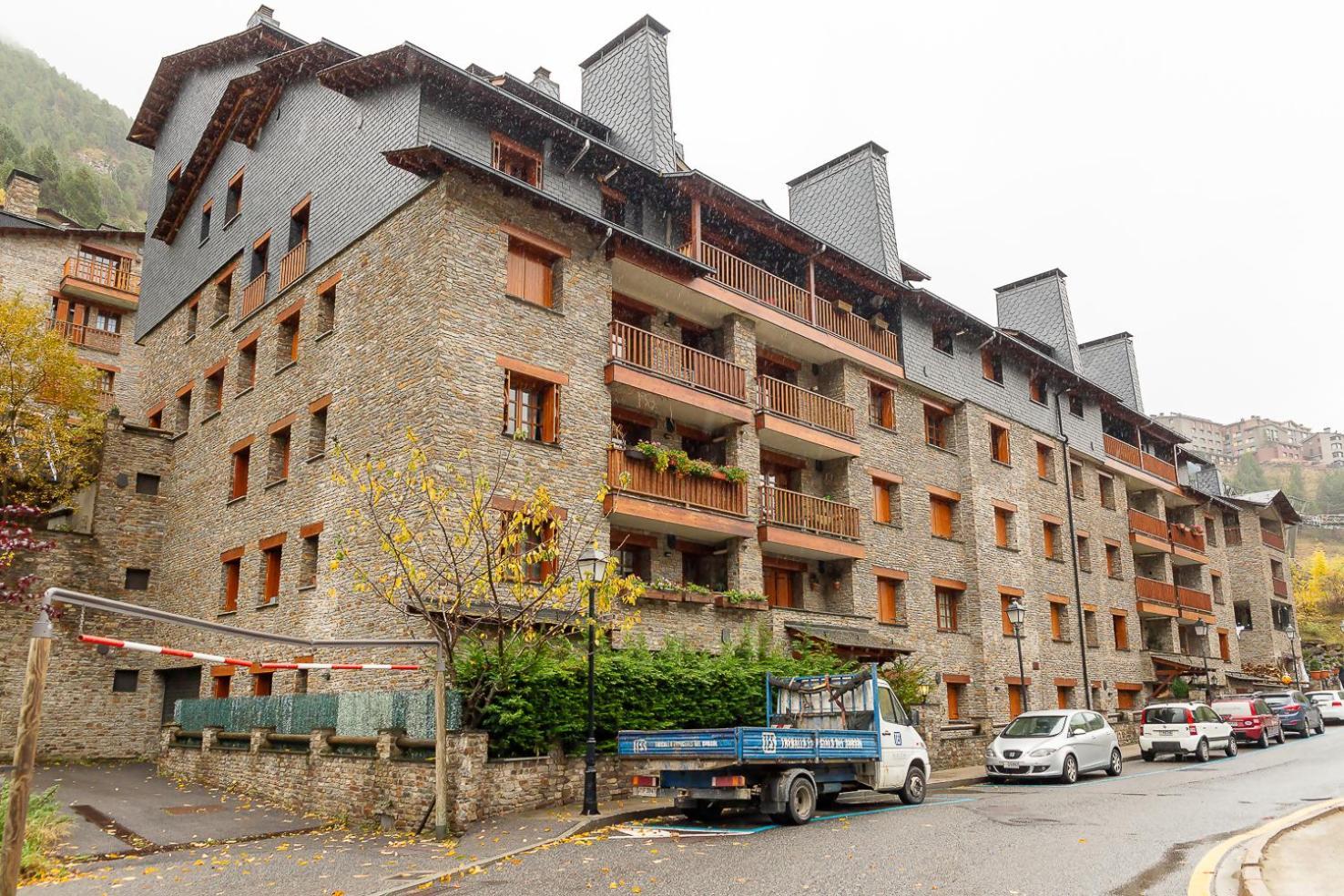 Cerca Del Puente Tibetano I Triplex Con Vistas Apartman Canillo Kültér fotó